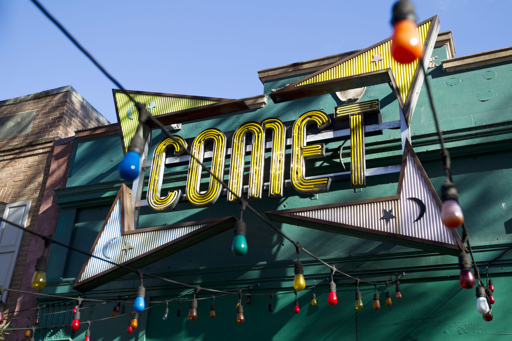 2016: Comet Ping Pong